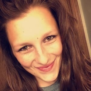 Meet your Posher, Bethany